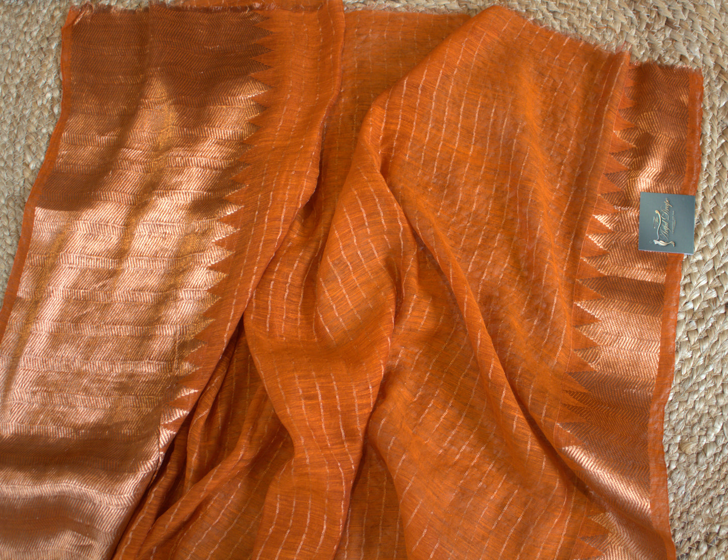 Matka Burnt orange Silk saree with checks and running blouse