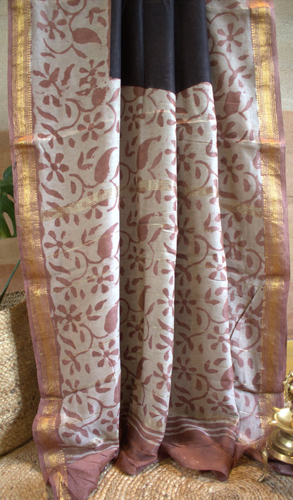 Maheshwari cotton Black saree with hand block printed zari border and contrast blouse