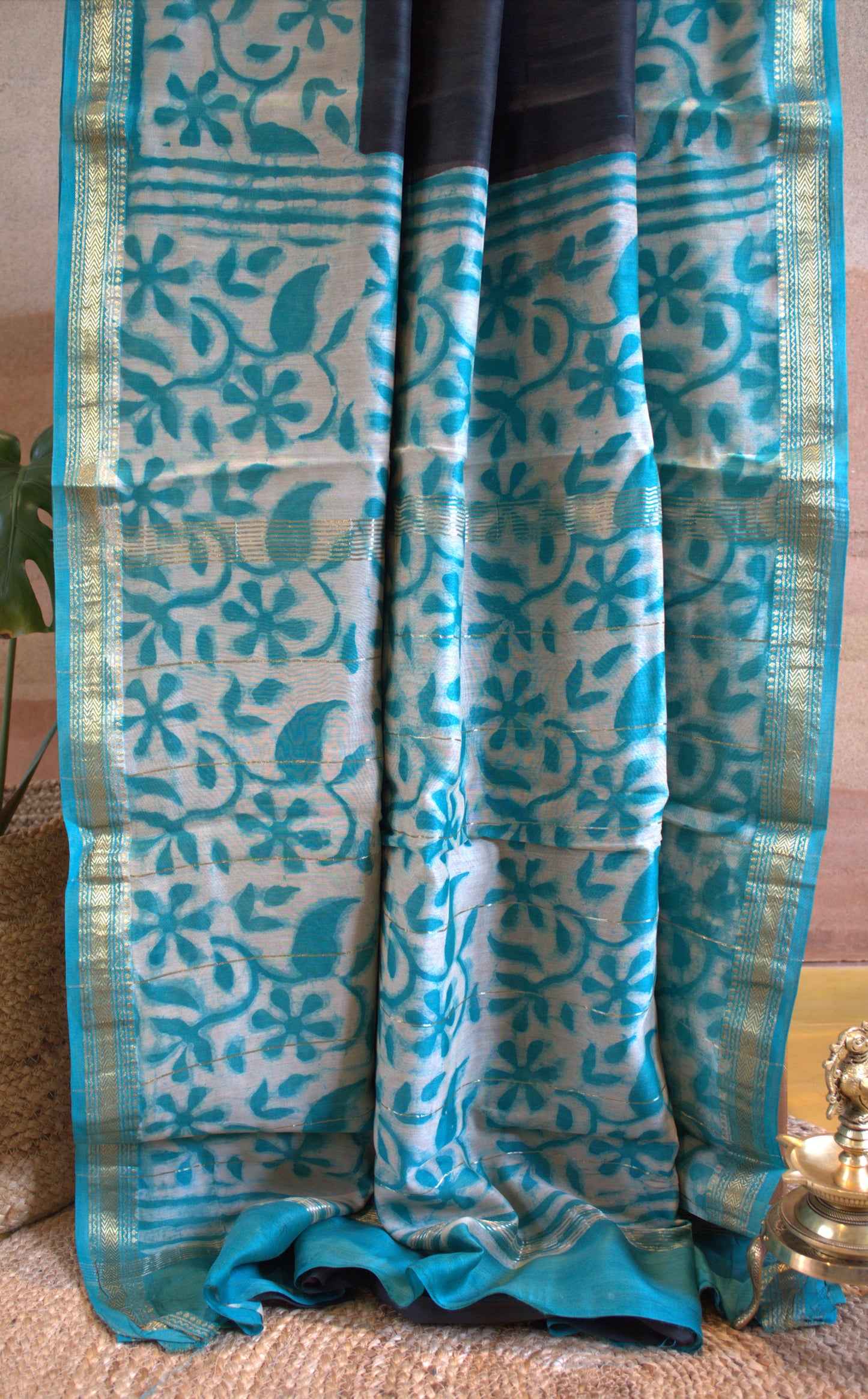 Maheshwari silk Black saree with hand block printed zari border and contrast blouse