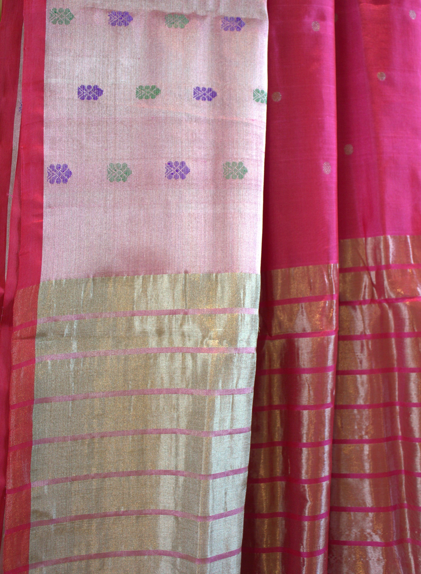 Pure Mangalgiri Pink silk cotton with butti border and running blouse