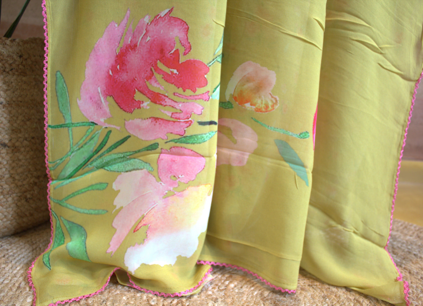 Pure Georgette Green saree with floral prints and attached printed blouse