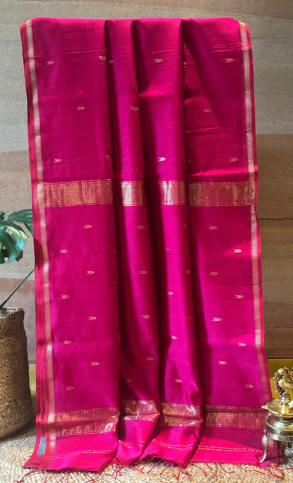 Maheswari Silk Saree Pink small Zari border with running blouse