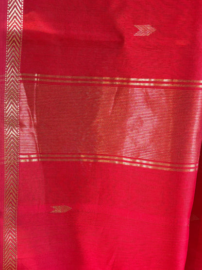Maheswari Silk Saree Red with small zari border and running blouse