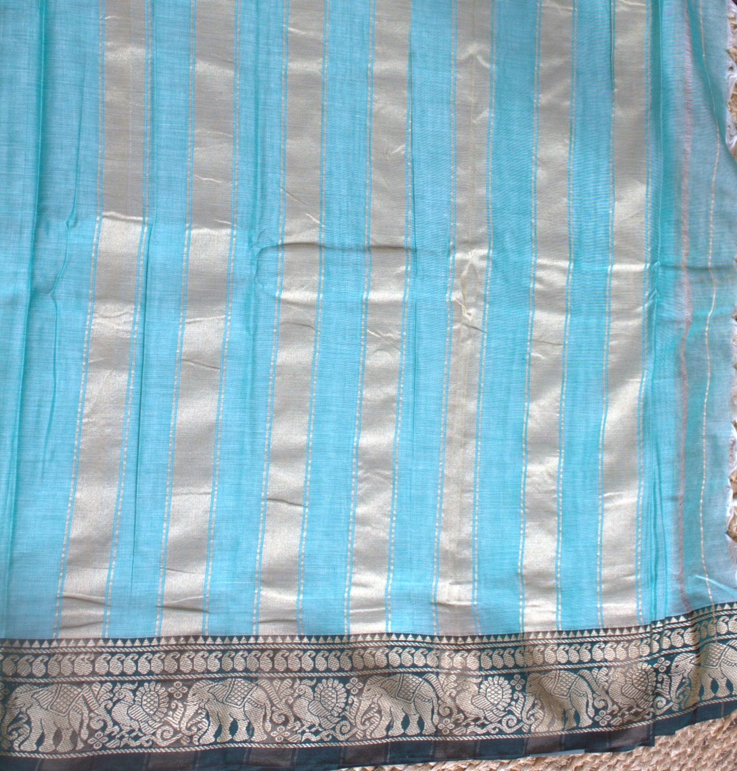 Narayanpet cotton Blue saree with big elephant motifs border and running blouse