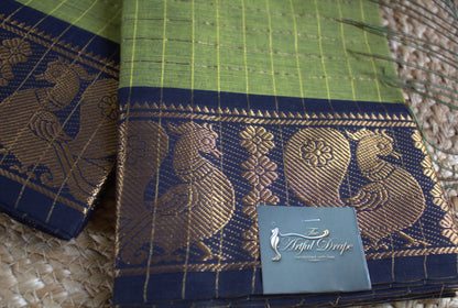 Madhurai Sungudi Green saree with zari border (without blouse)