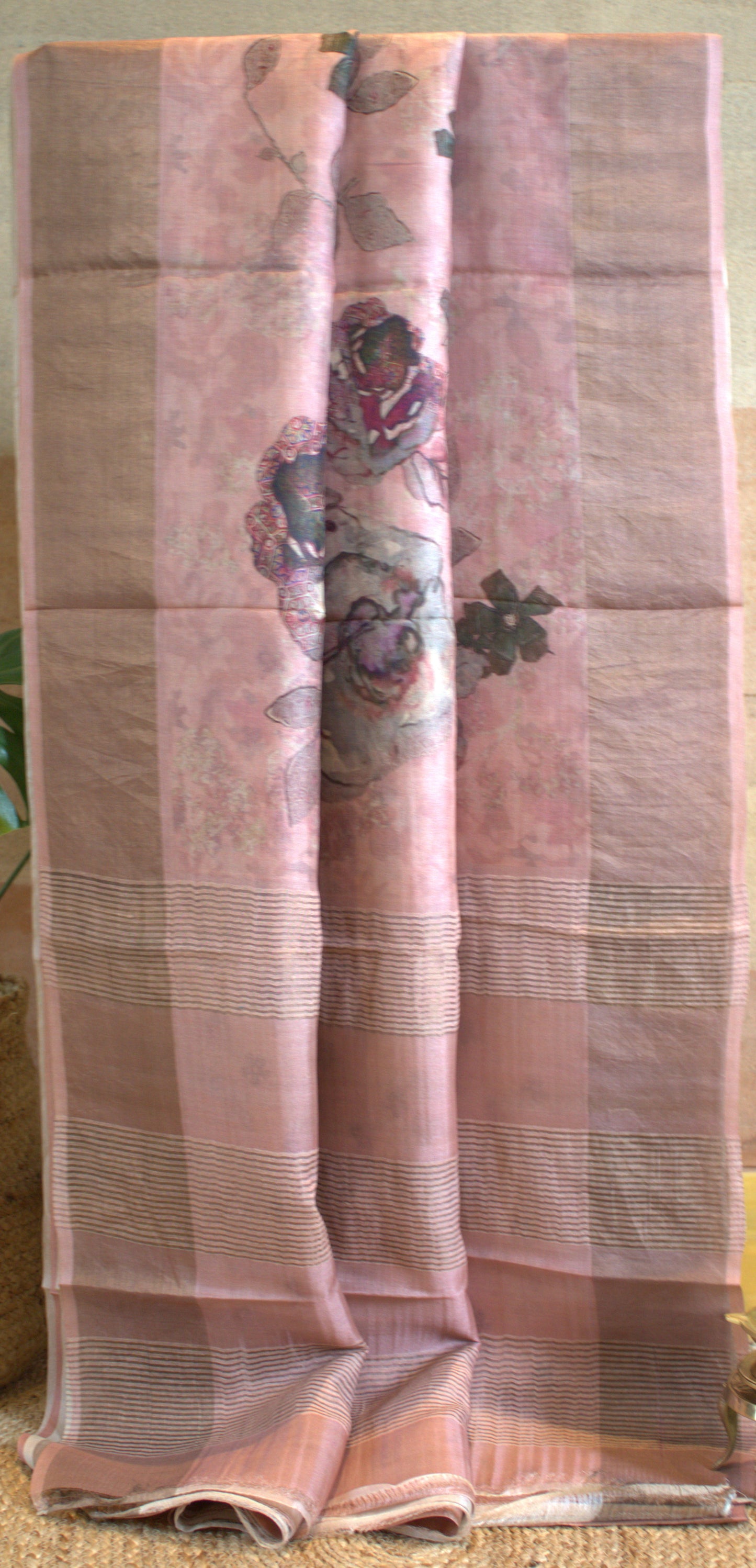 Pure Tussar silk Onion Pink saree with Zari border