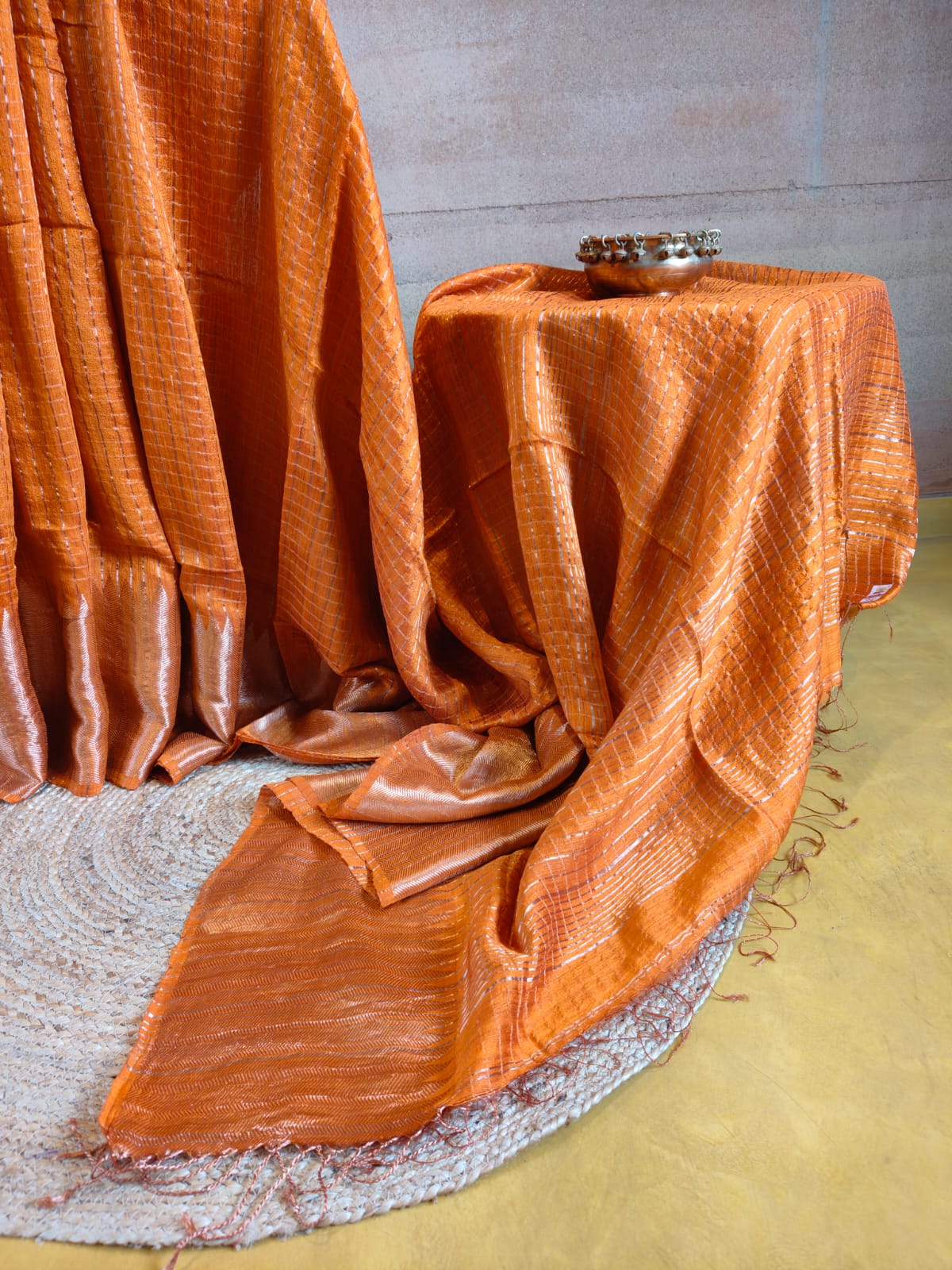 Matka Burnt orange Silk saree with checks and running blouse