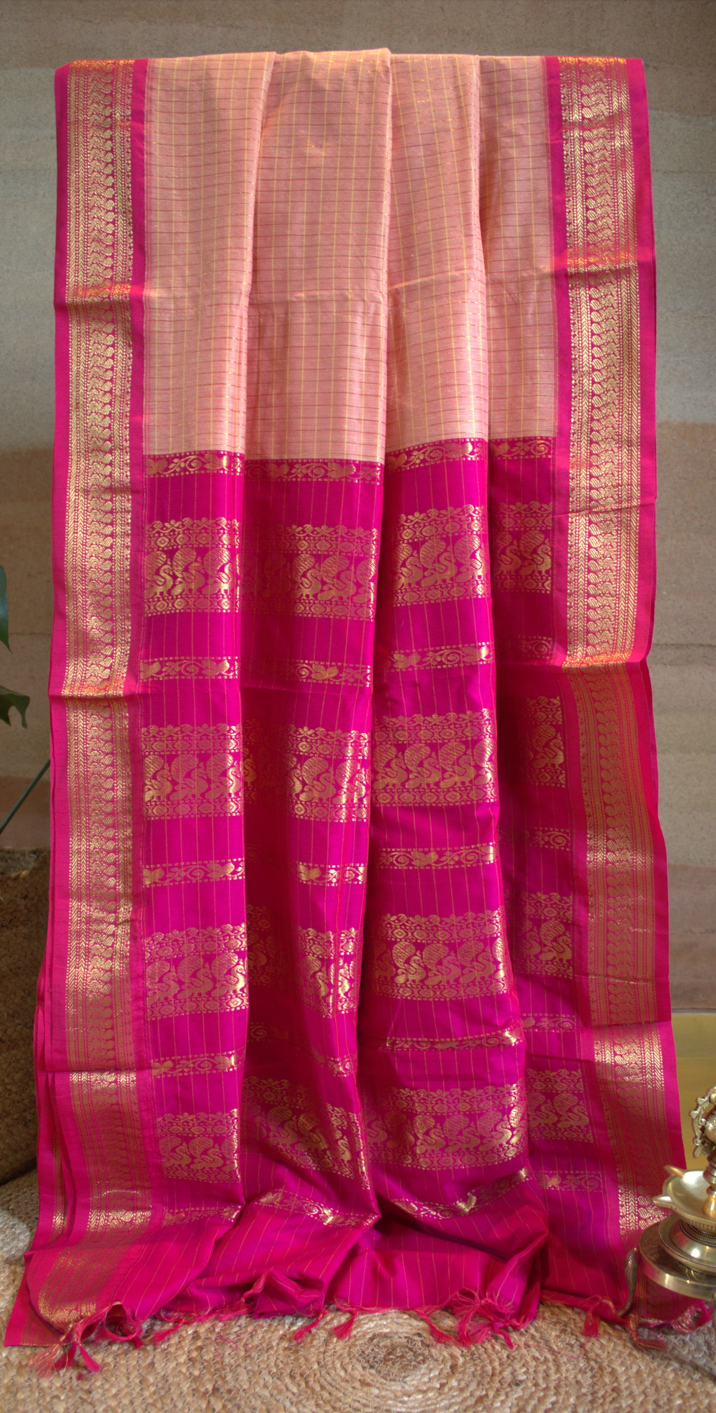Kalyani cotton Pink saree with rani pink golden zari border and running blouse
