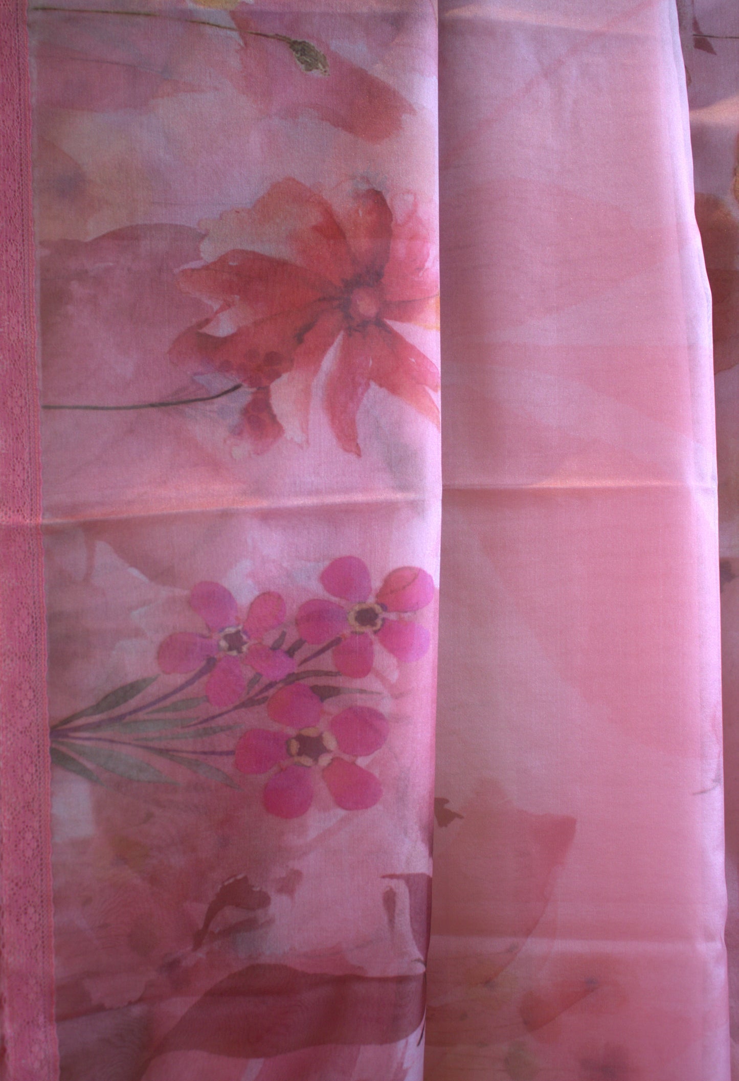 Organza Pink printed saree with lace border and printed blouse