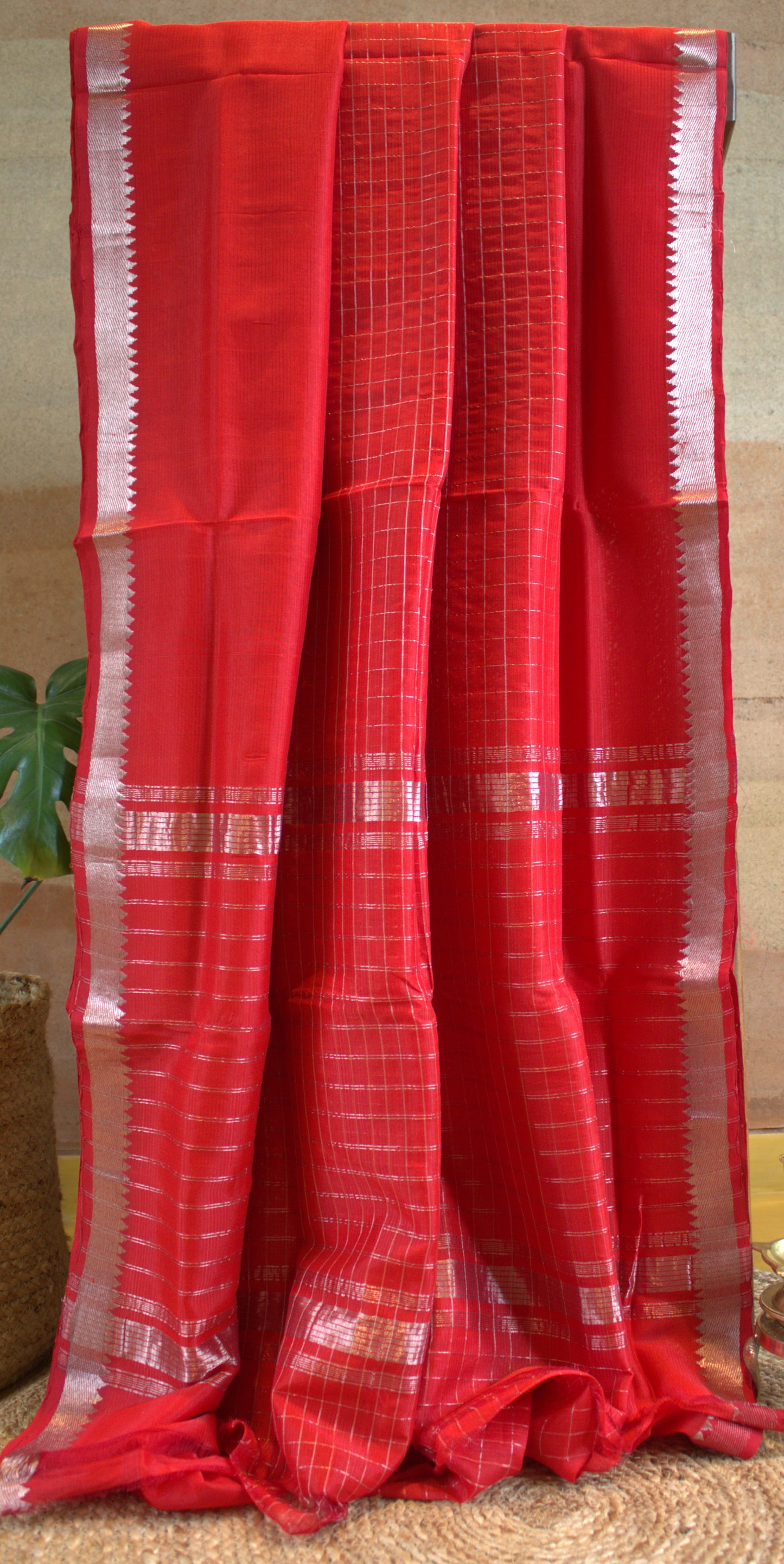 Mangalgiri Red checks silk cotton saree with silver zari and running blouse