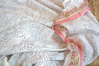 Mul cotton White Saree Sanganeri print